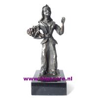 Prinses sculptuur brons